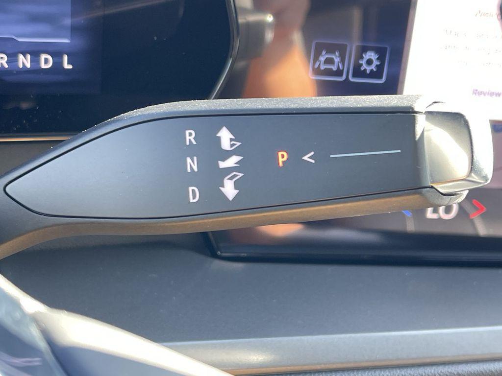 new 2026 Chevrolet Traverse car, priced at $53,030