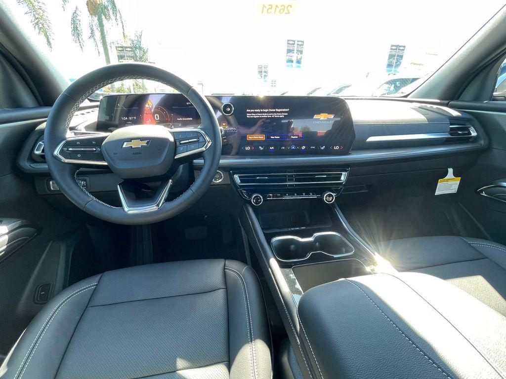 new 2026 Chevrolet Traverse car, priced at $46,490