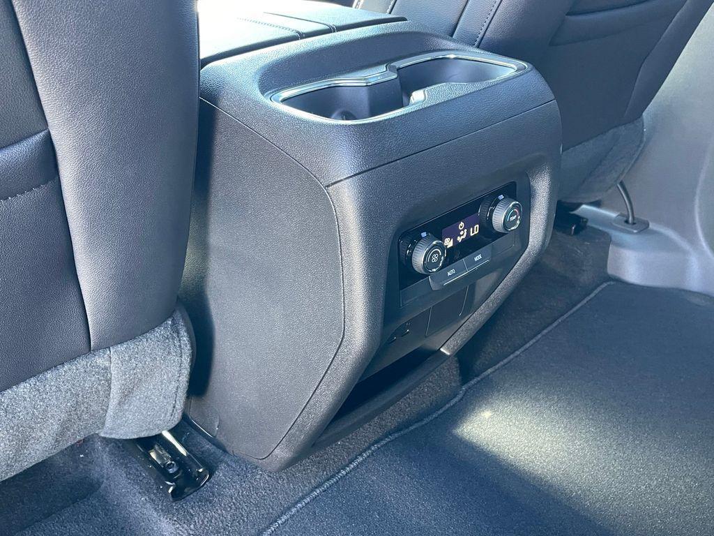 new 2026 Chevrolet Traverse car, priced at $46,490