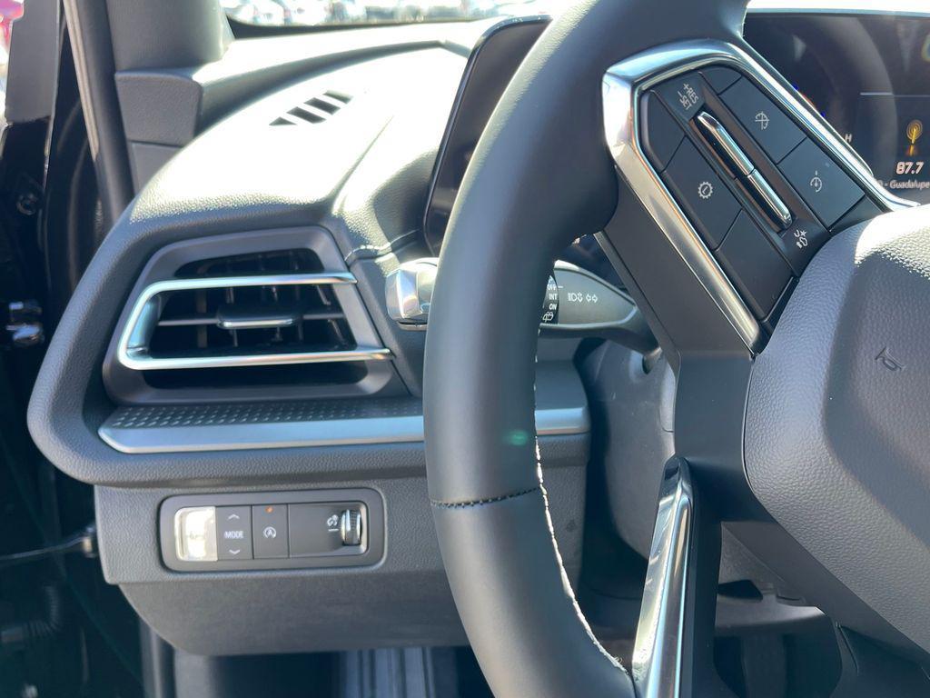 new 2026 Chevrolet Traverse car, priced at $46,490