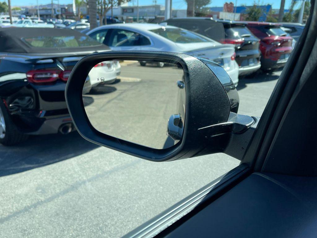 new 2026 Chevrolet Traverse car, priced at $46,490