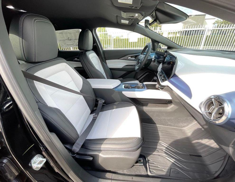 new 2026 Chevrolet Equinox EV car, priced at $42,365