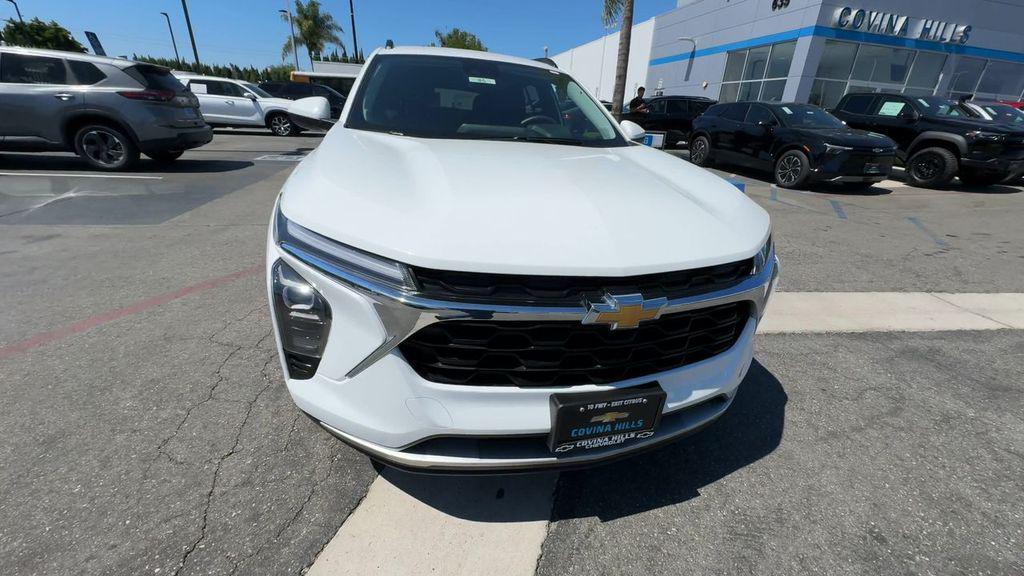 used 2024 Chevrolet Trax car, priced at $19,395