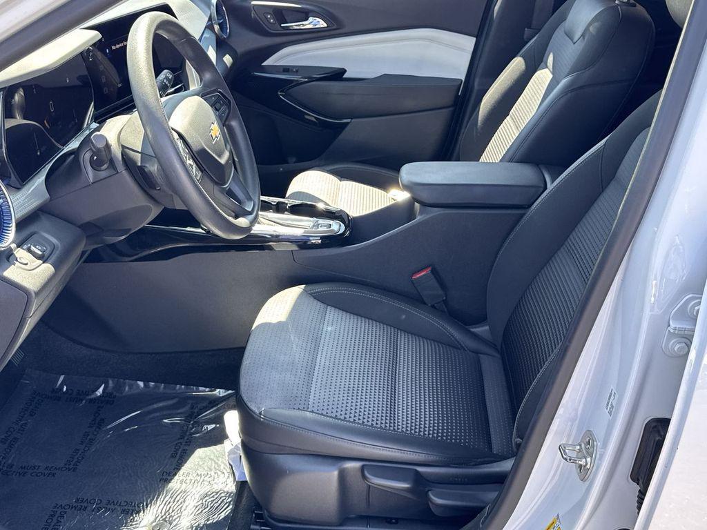 used 2024 Chevrolet Trax car, priced at $19,395