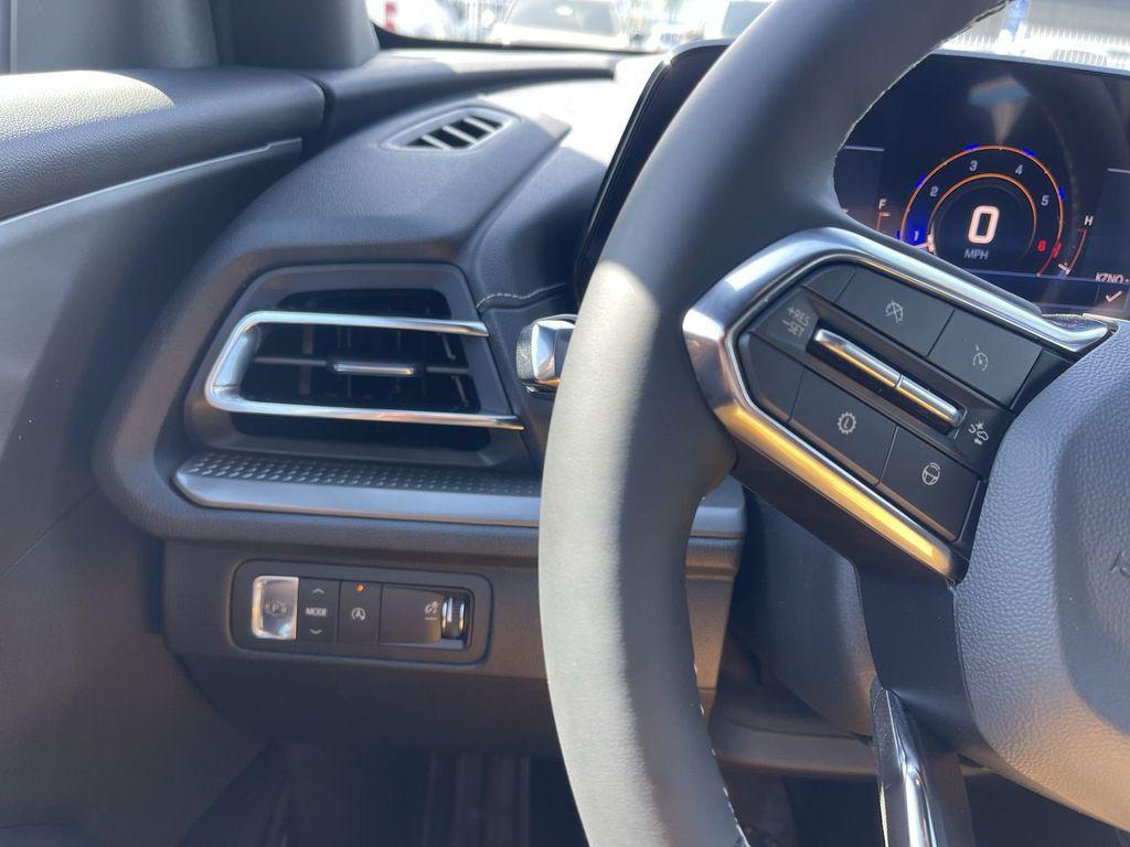 new 2026 Chevrolet Traverse car, priced at $53,030