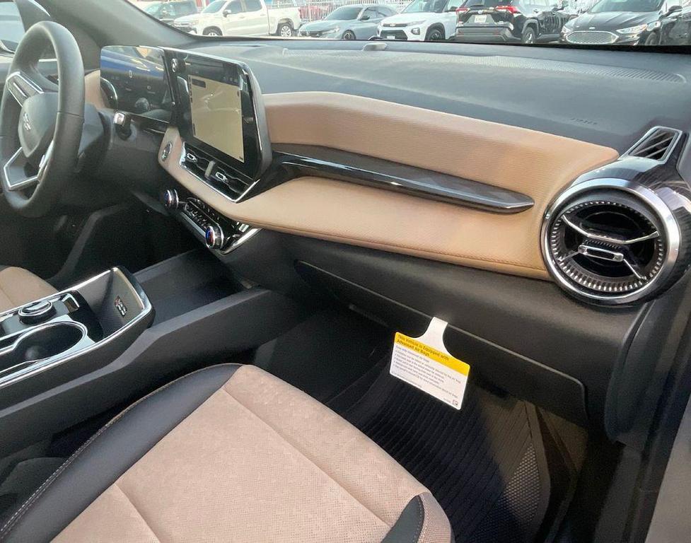 new 2026 Chevrolet Equinox car, priced at $37,115