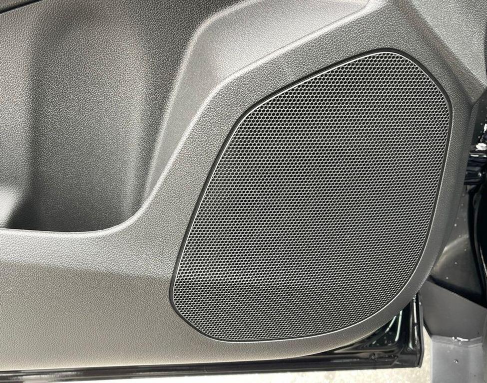 new 2026 Chevrolet Trax car, priced at $25,485