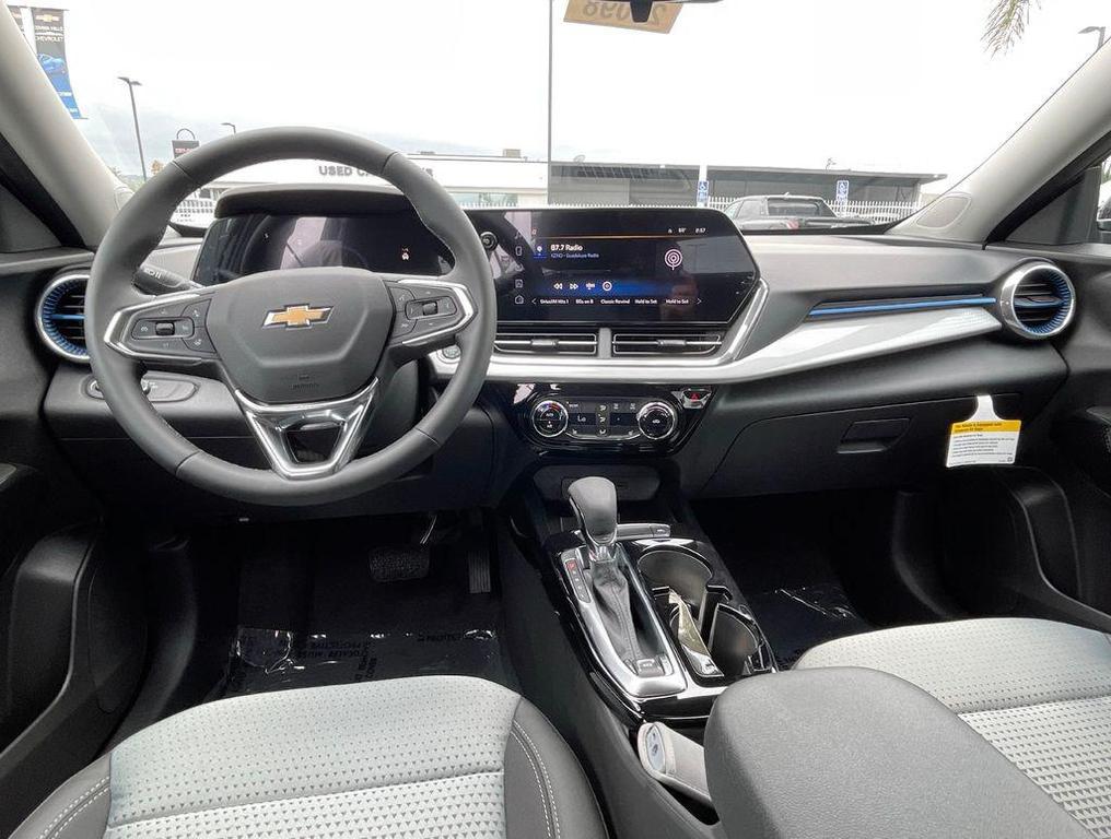 new 2026 Chevrolet Trax car, priced at $25,485