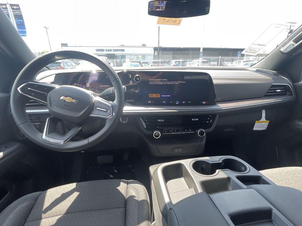 new 2025 Chevrolet Suburban car, priced at $62,495