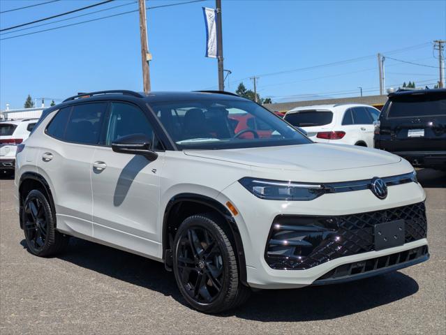 new 2025 Volkswagen Tiguan car, priced at $38,662