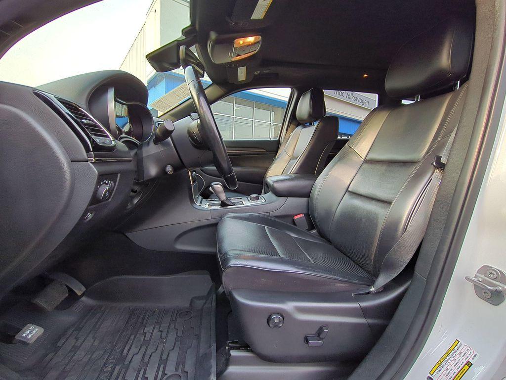 used 2020 Jeep Grand Cherokee car, priced at $21,998