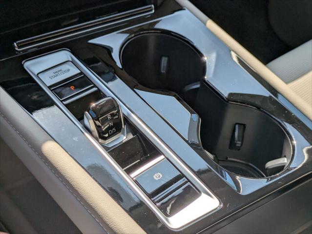 new 2025 Volkswagen Atlas car, priced at $50,950