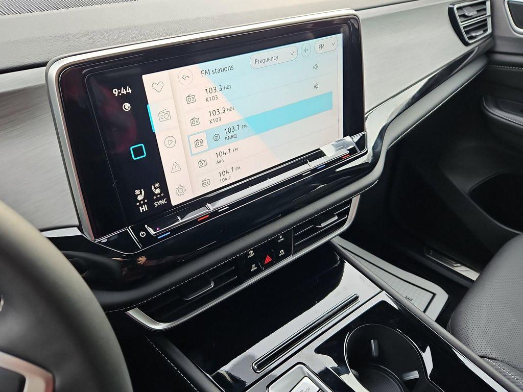 new 2026 Volkswagen Atlas Cross Sport car, priced at $47,240