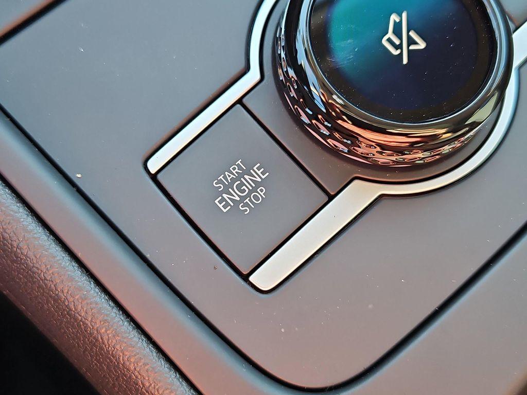 new 2025 Volkswagen Tiguan car, priced at $36,530