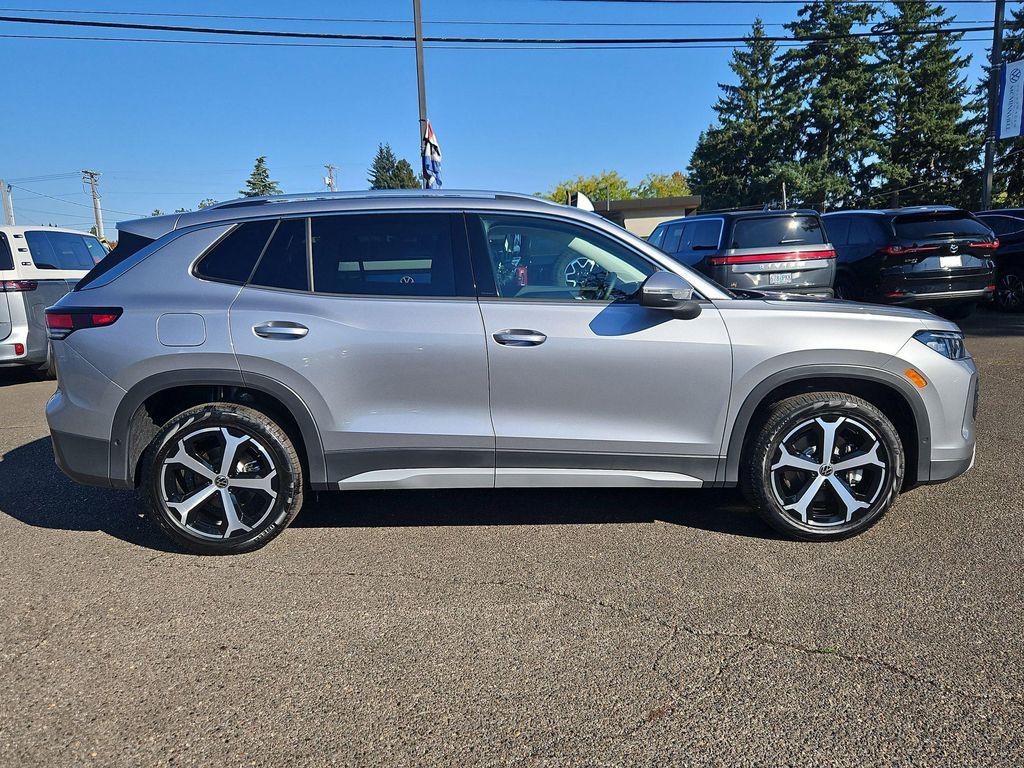 new 2025 Volkswagen Tiguan car, priced at $36,530