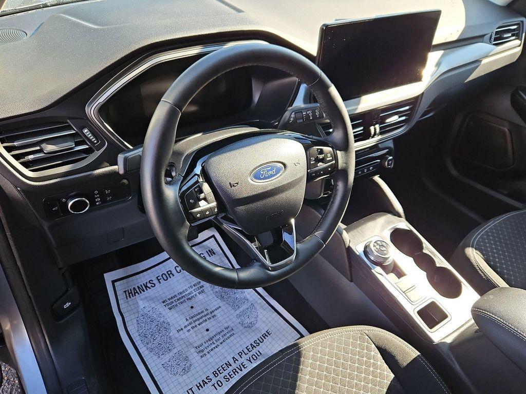 used 2024 Ford Escape car, priced at $19,990