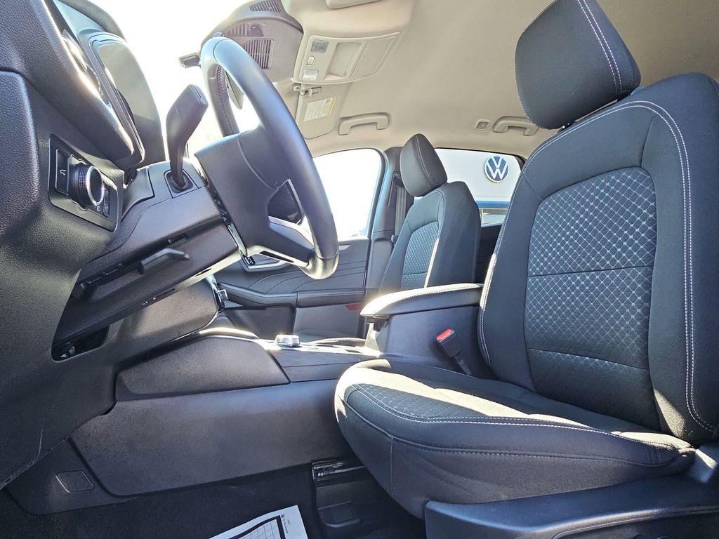 used 2024 Ford Escape car, priced at $19,990