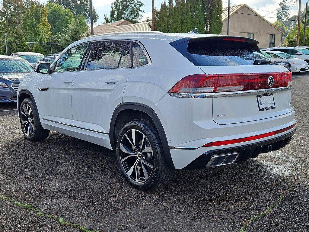 new 2026 Volkswagen Atlas Cross Sport car, priced at $55,255
