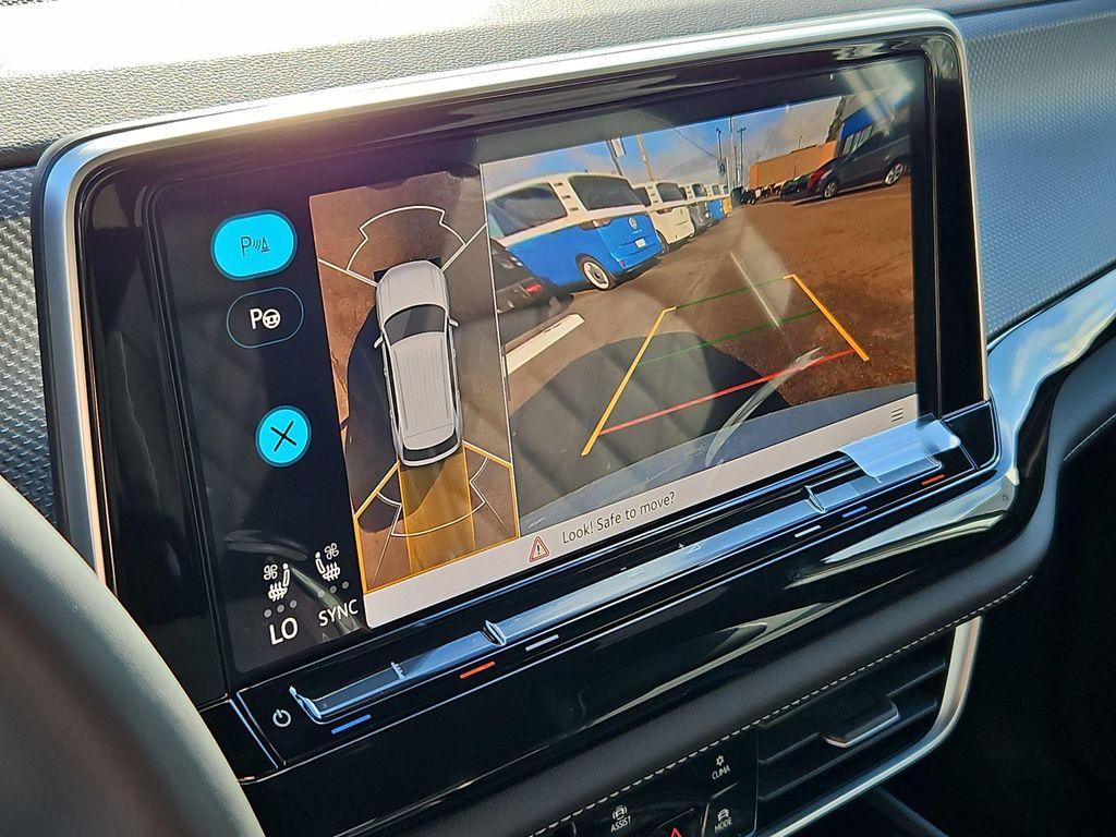 new 2026 Volkswagen Atlas Cross Sport car, priced at $55,255