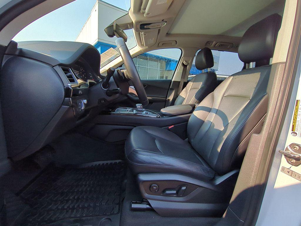 used 2019 Audi Q7 car, priced at $22,890