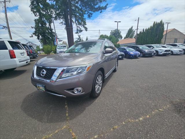 used 2014 Nissan Pathfinder car, priced at $9,990