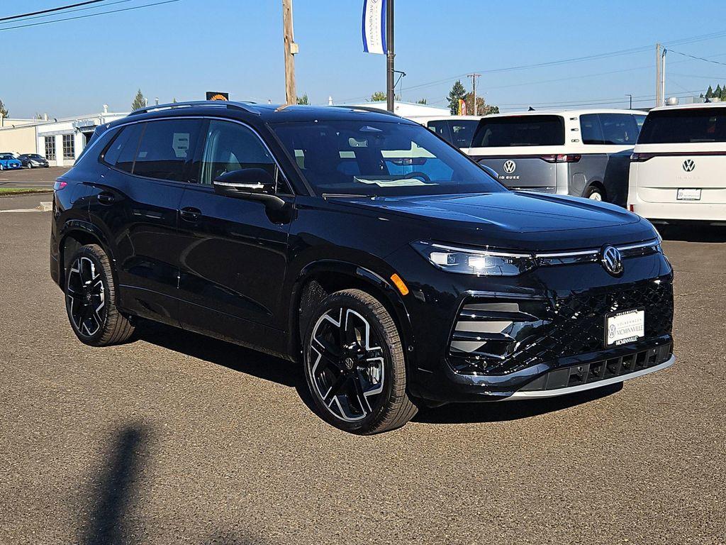 new 2025 Volkswagen Tiguan car, priced at $41,733