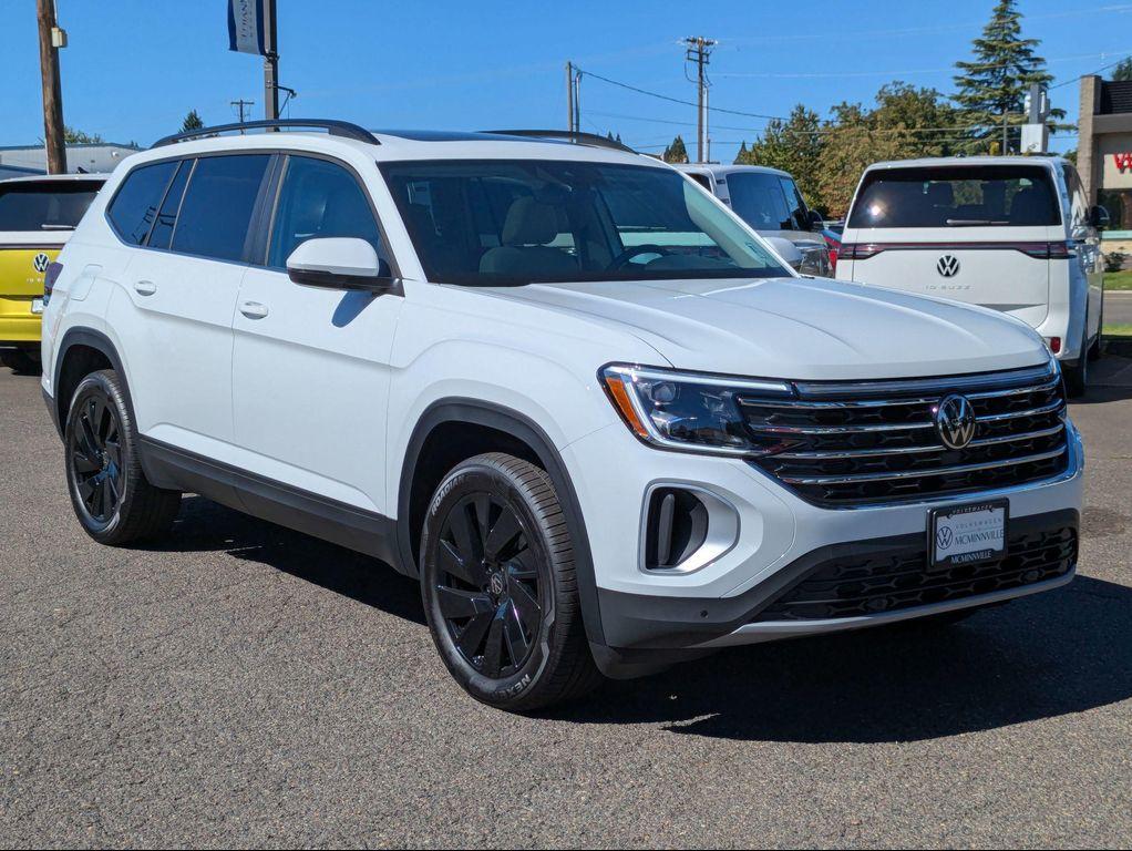 new 2025 Volkswagen Atlas car, priced at $46,092