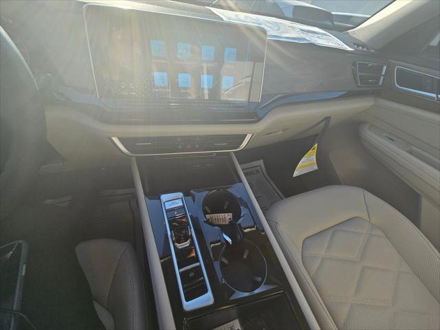 new 2025 Volkswagen Atlas car, priced at $46,092