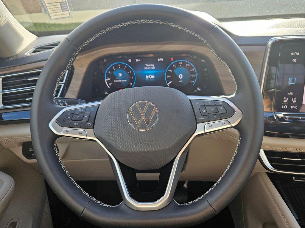 new 2025 Volkswagen Atlas car, priced at $46,092