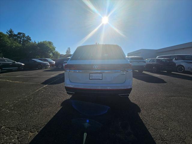 new 2025 Volkswagen Atlas car, priced at $46,092