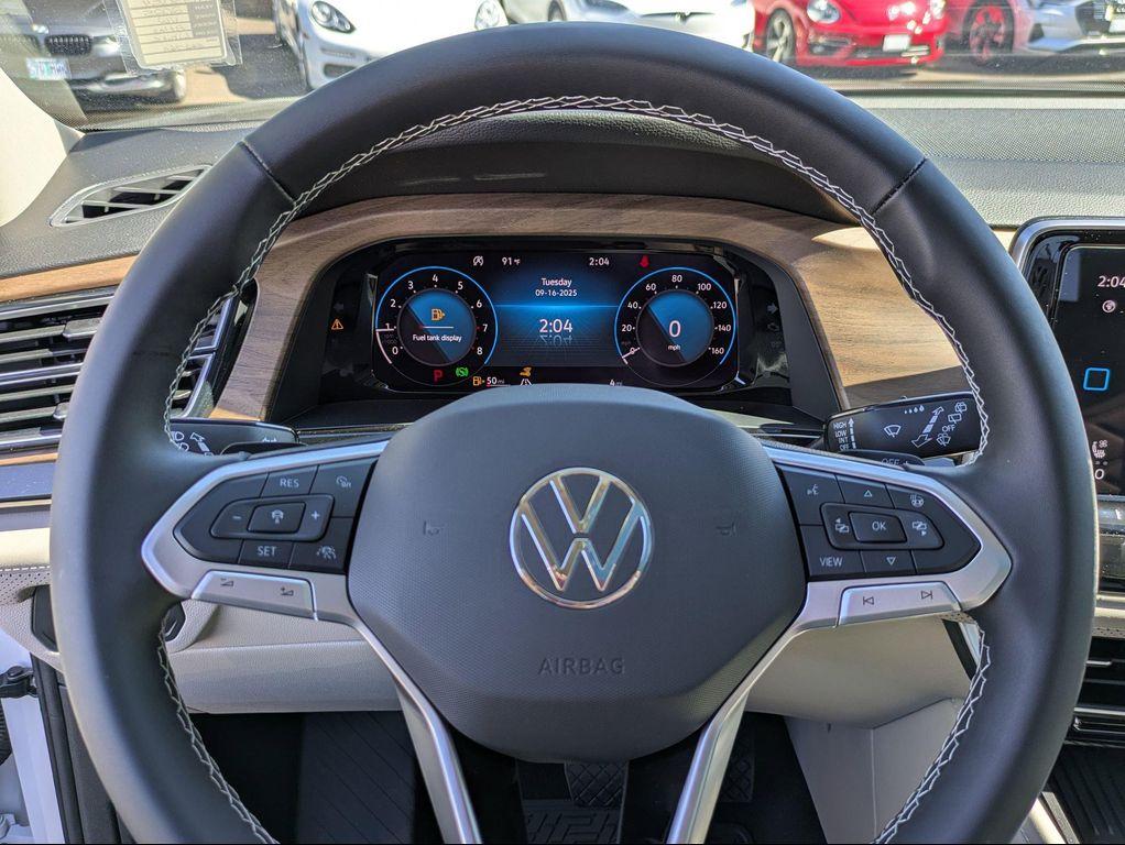 new 2025 Volkswagen Atlas car, priced at $46,092
