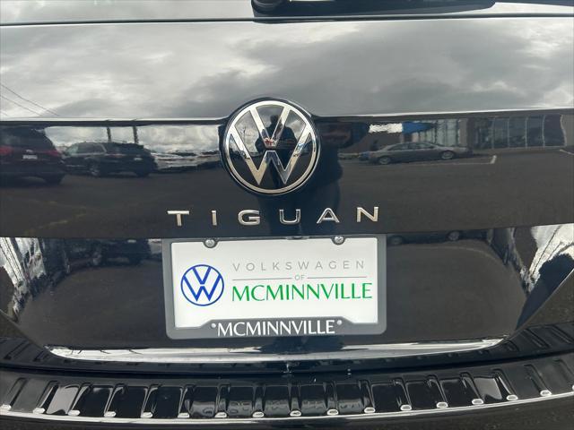 new 2024 Volkswagen Tiguan car, priced at $35,814