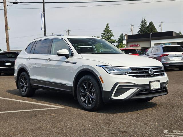 new 2024 Volkswagen Tiguan car, priced at $31,611