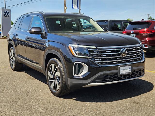 new 2025 Volkswagen Atlas car, priced at $48,286