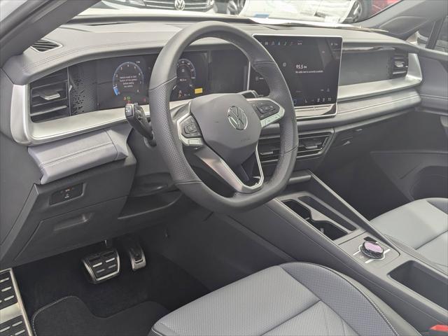 new 2025 Volkswagen Tiguan car, priced at $37,644