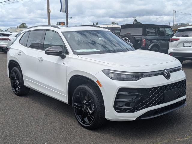 new 2025 Volkswagen Tiguan car, priced at $37,644
