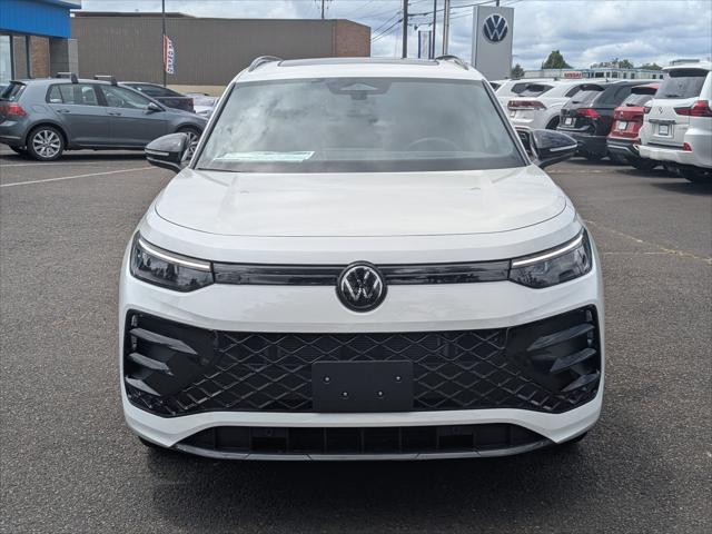 new 2025 Volkswagen Tiguan car, priced at $37,644