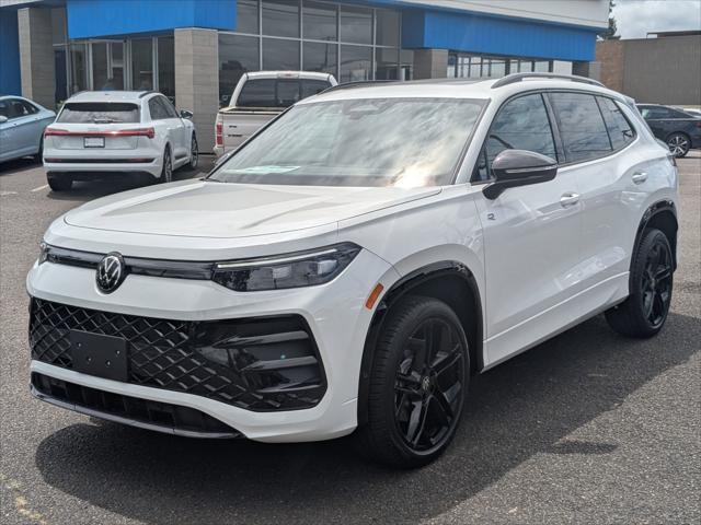 new 2025 Volkswagen Tiguan car, priced at $37,644