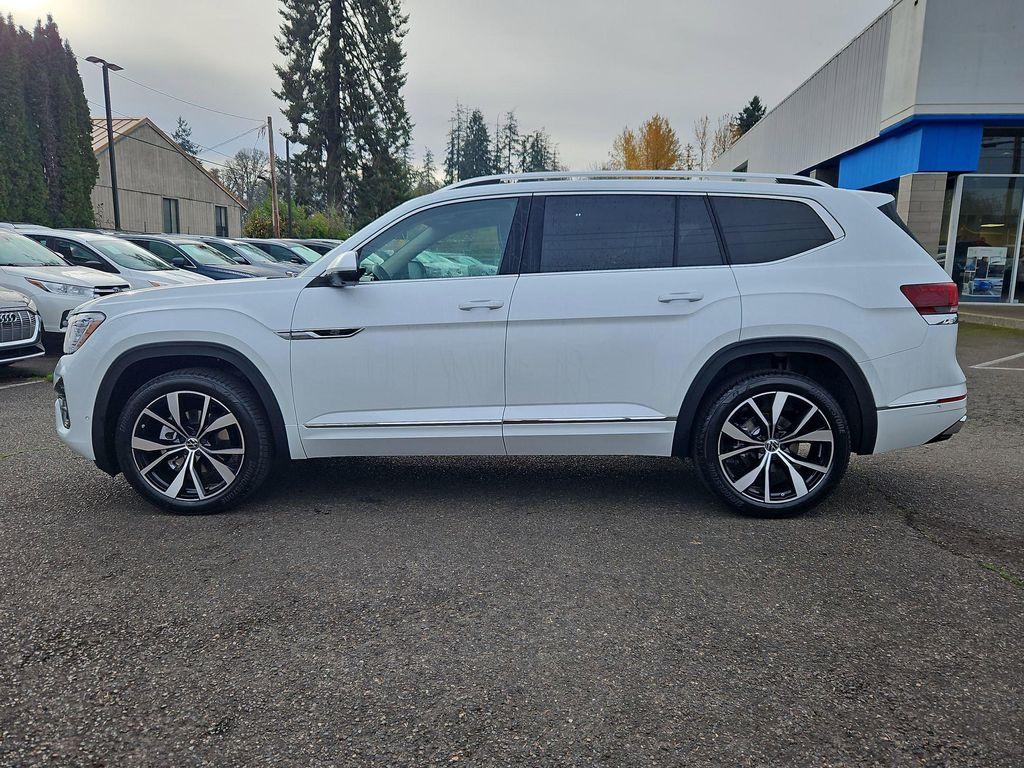 new 2026 Volkswagen Atlas car, priced at $56,625