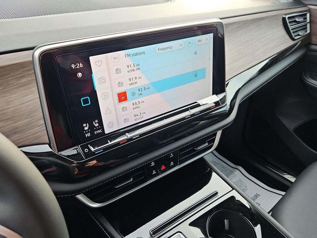 new 2026 Volkswagen Atlas car, priced at $56,625