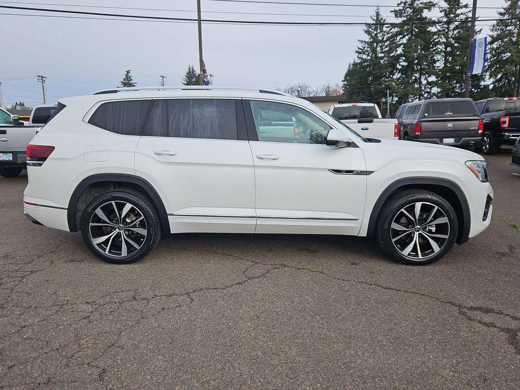 new 2026 Volkswagen Atlas car, priced at $56,625