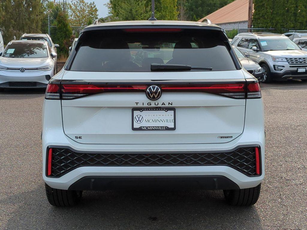 new 2025 Volkswagen Tiguan car, priced at $38,257