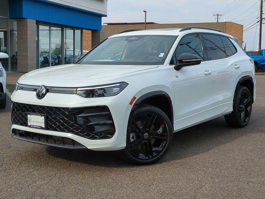 new 2025 Volkswagen Tiguan car, priced at $38,257