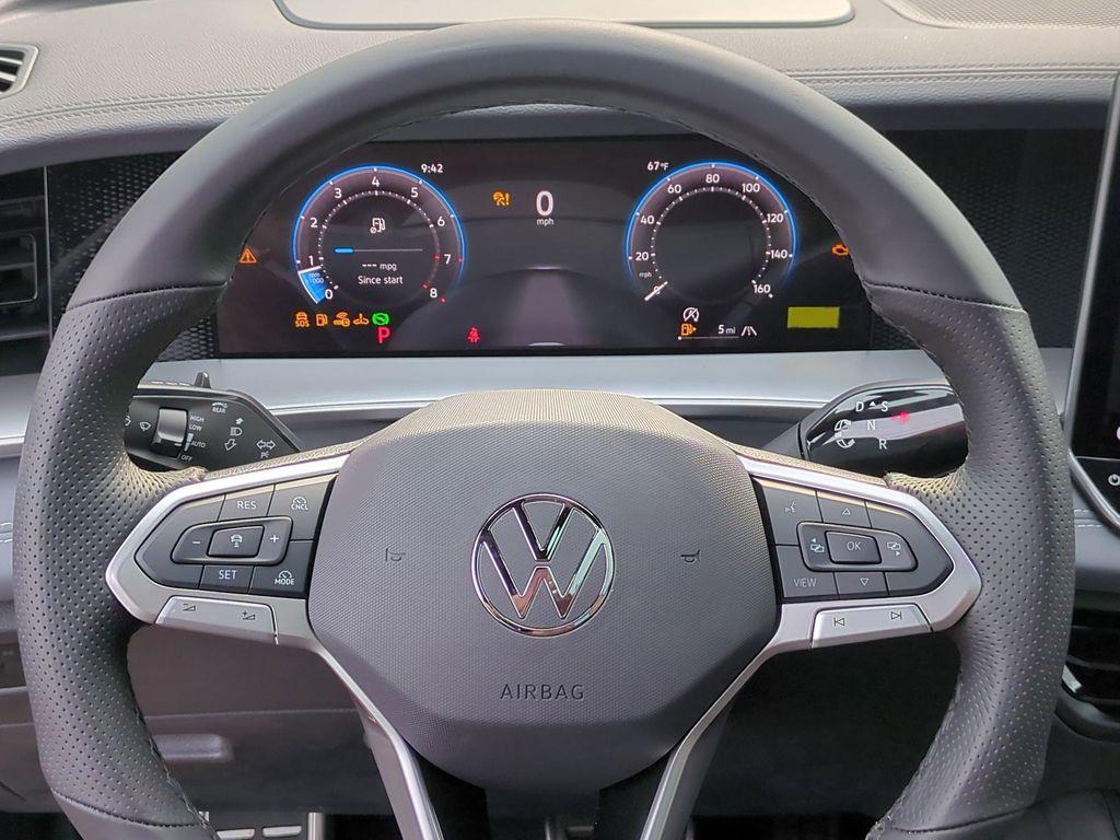 new 2025 Volkswagen Tiguan car, priced at $38,257