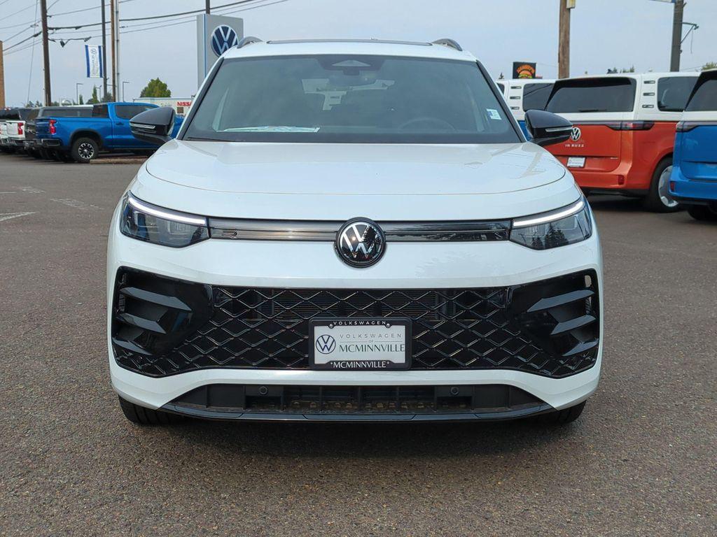 new 2025 Volkswagen Tiguan car, priced at $38,257