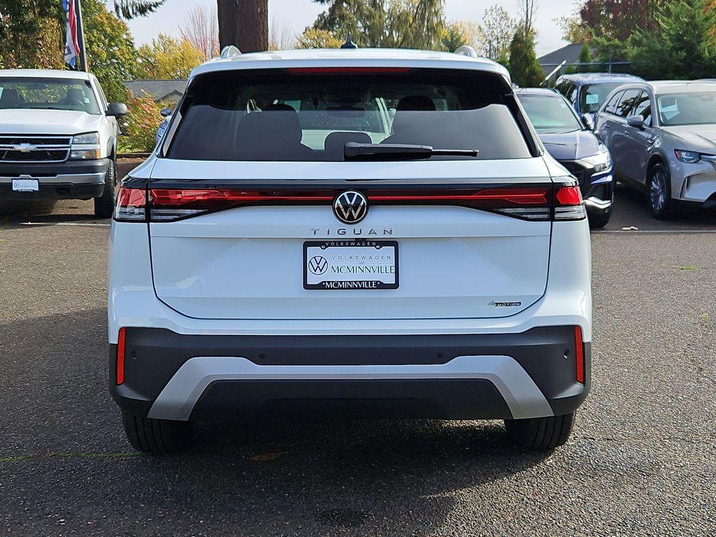 new 2025 Volkswagen Tiguan car, priced at $31,382