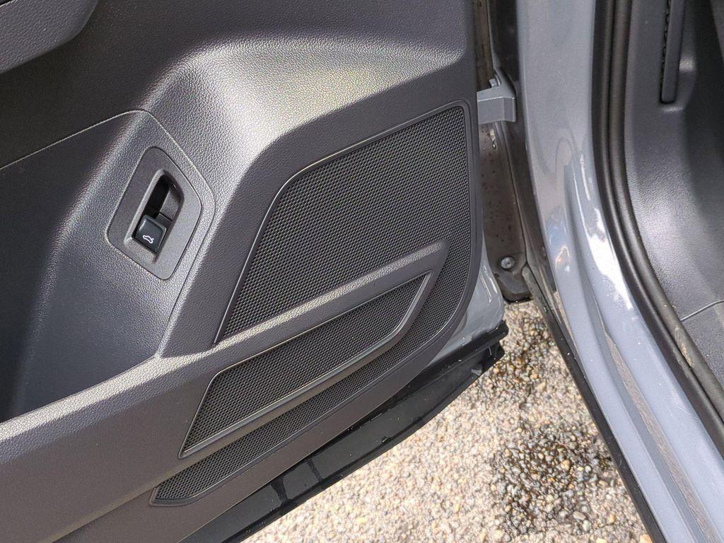 used 2020 Volkswagen Atlas Cross Sport car, priced at $22,990