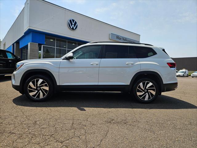 new 2024 Volkswagen Atlas car, priced at $39,555