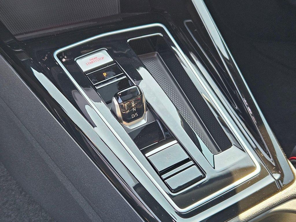 new 2025 Volkswagen Golf GTI car, priced at $37,986