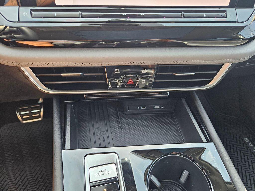 new 2025 Volkswagen Atlas car, priced at $46,549